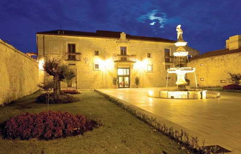 Hotel Pazo De Lestrove By Pousadas De Compostela Padron Exterior photo